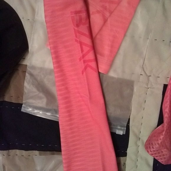 Womens cycling kit SOLD - Picture 4 of 7